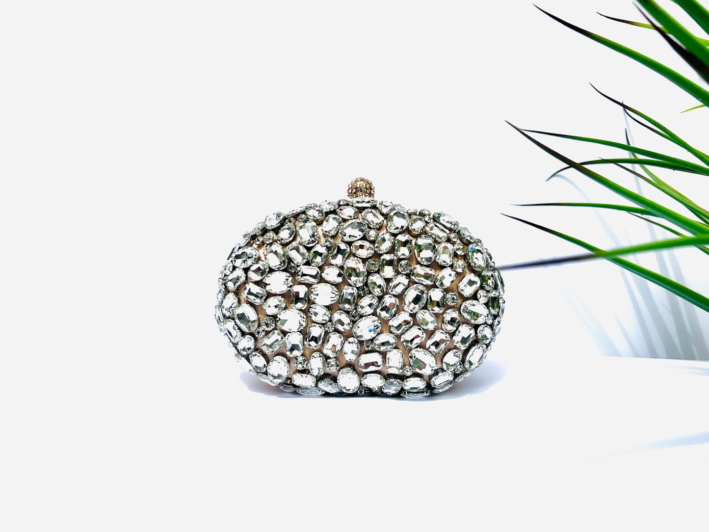 Flavia - Round Stone Studded